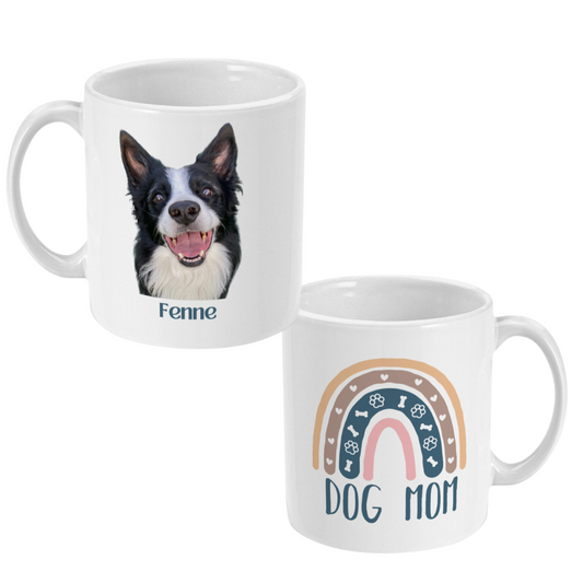 Honden mok met foto van hond en tekst regenboog dog mom blauw